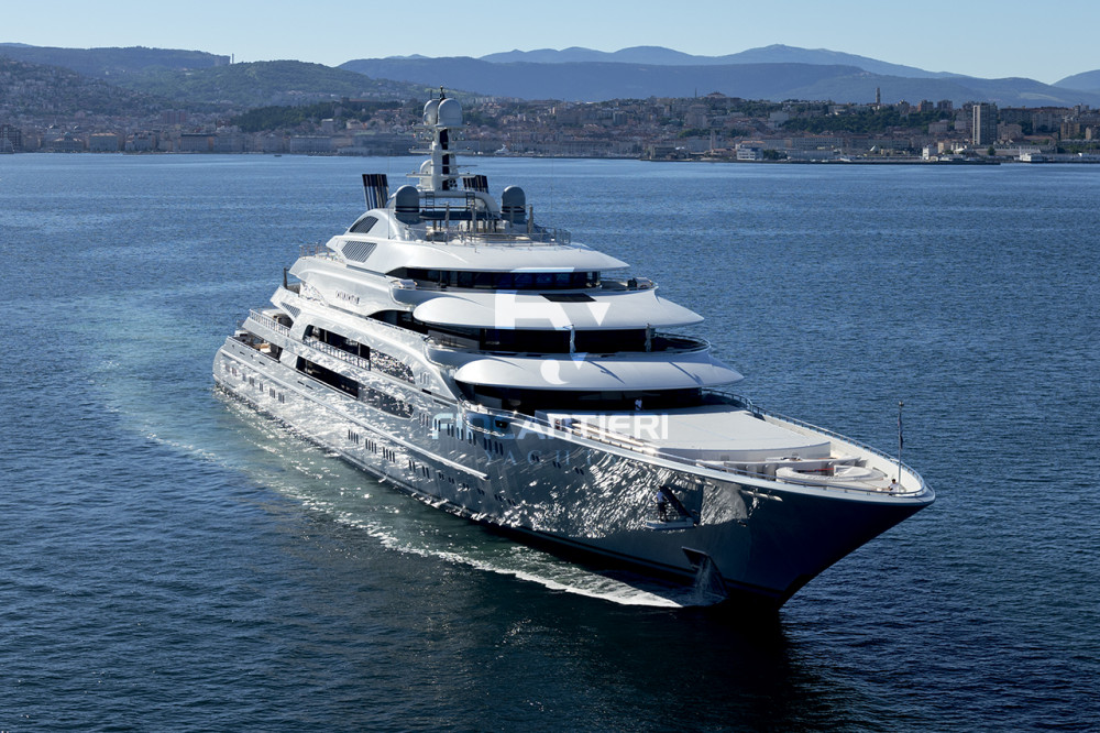 yacht fincantieri ocean victory